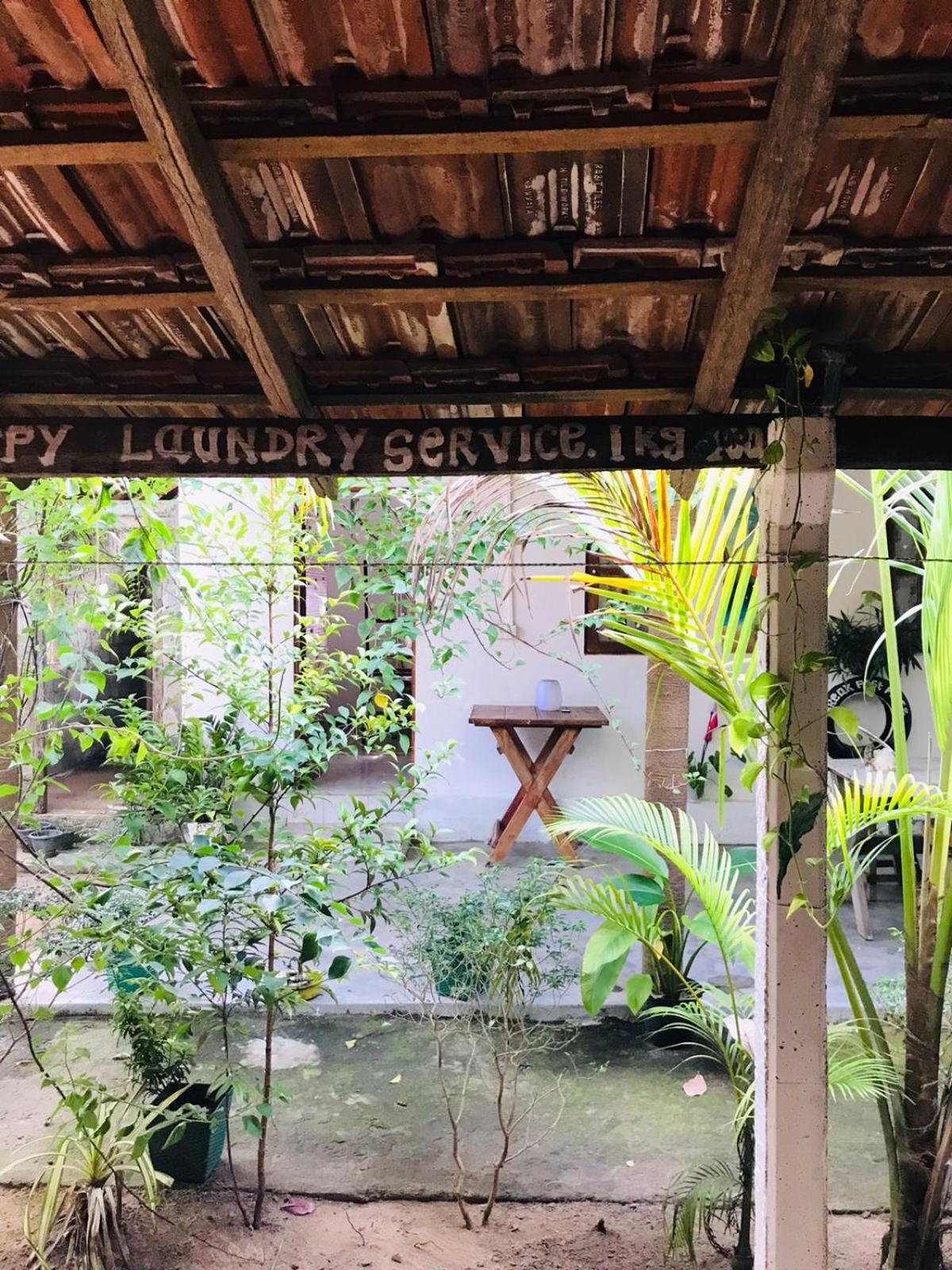 Walkers Hostel Trincomalee Dış mekan fotoğraf