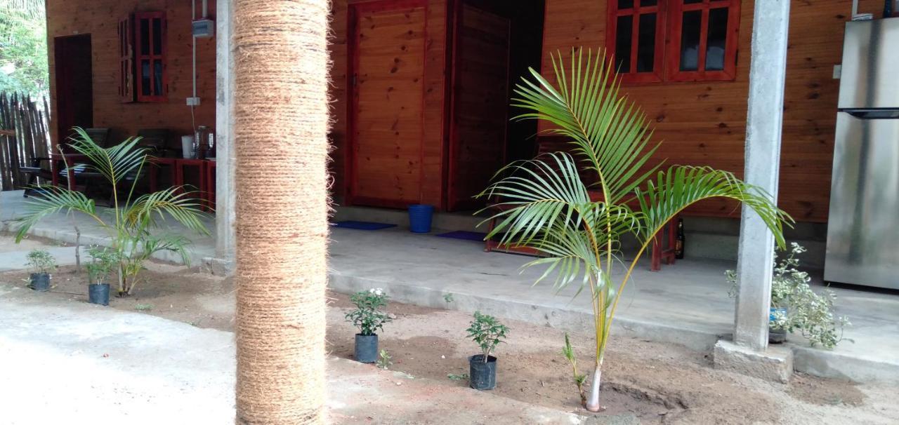 Walkers Hostel Trincomalee Dış mekan fotoğraf